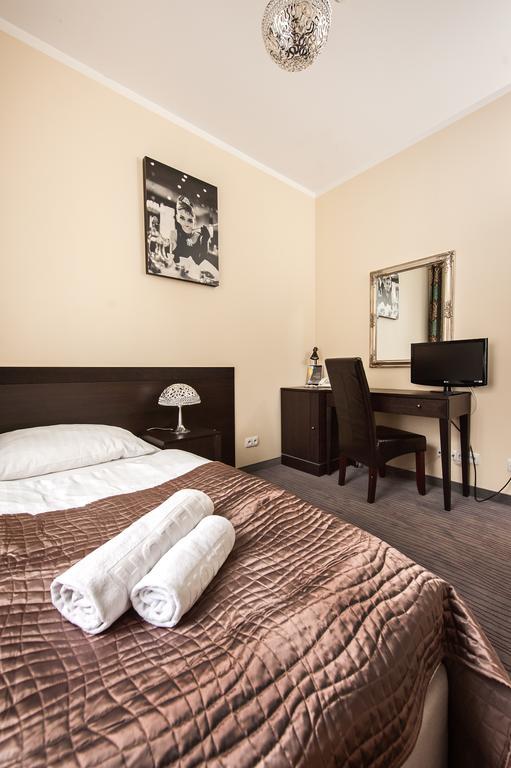 Hotel Willa Adriana Płock Zimmer foto