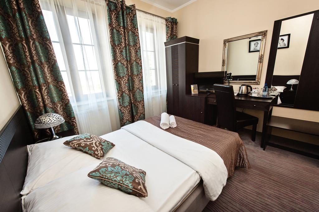 Hotel Willa Adriana Płock Zimmer foto